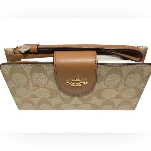 NWOT - COACH Tech Wallet In Colorblock Signature Canvas - Picture 2 of 9